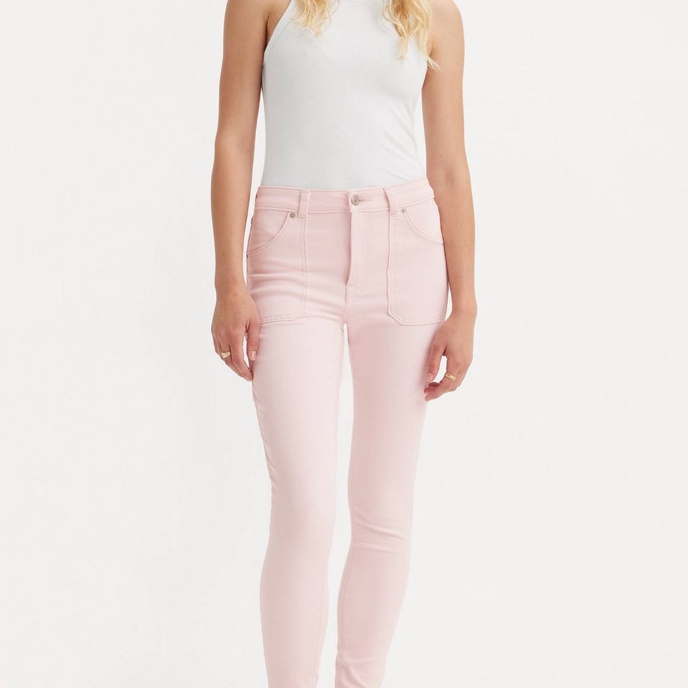 Women's Pink Levi’s 721 Jeans